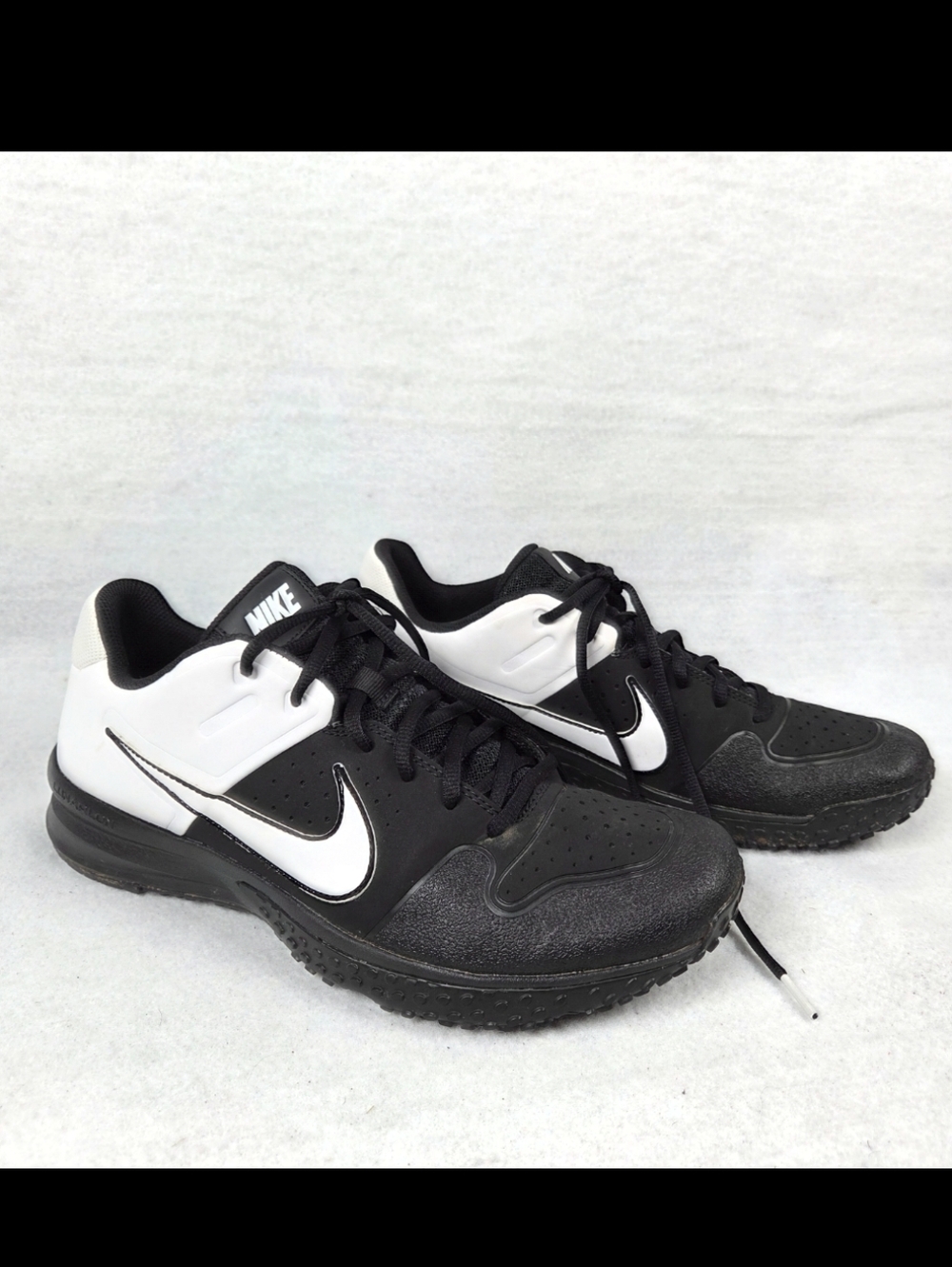 Nike Alpha Huarache Varsity Turf Black White Size 10